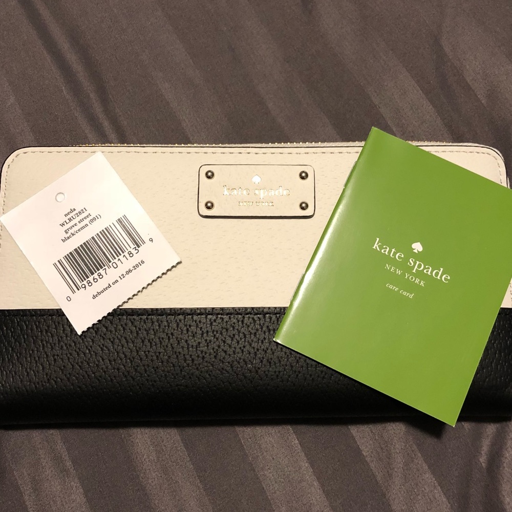 NWT Kate Spade Wallet